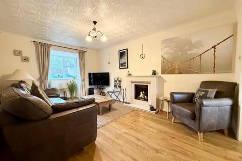 undefined, Mees Close, Barton Hills, Luton, Bedfordshire, LU3 4AZ