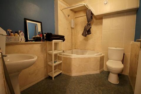 undefined, Flat 39 Gladstone House, Sadler Close, Mitcham, Surrey, CR4 3EJ