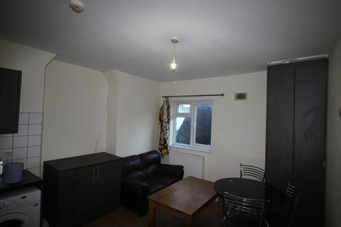 1 bedroom flat to rent, George Street, Reading RG1