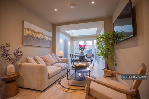 undefined, Derby Road, Portsmouth, PO2