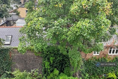 undefined, Gloucester Avenue, London, NW1