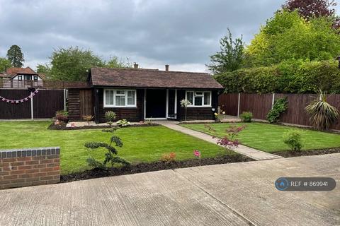 undefined, Stroude Road, Egham, TW20