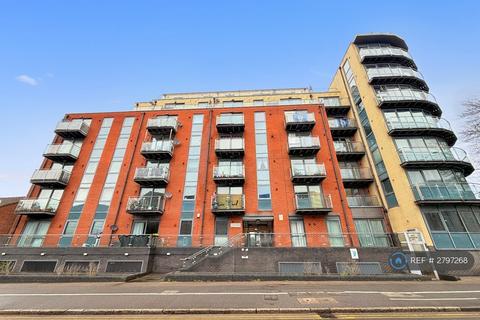 1 bedroom flat to rent, Bath Road, Slough, SL1