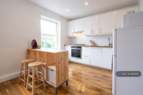 1 bedroom flat to rent, Luxor Street, London, SE5