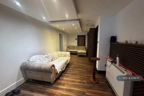 undefined, Beecholme Avenue, Mitcham, CR4