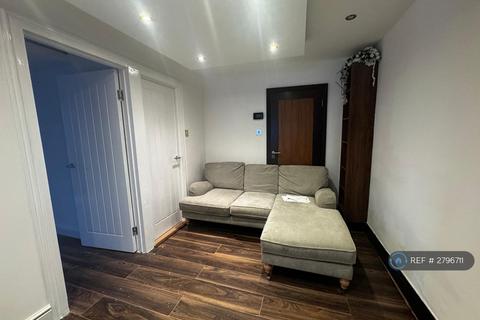 undefined, Beecholme Avenue, Mitcham, CR4
