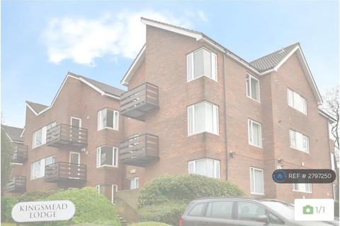 2 bedroom flat to rent, Cedar Road, Sutton, SM2