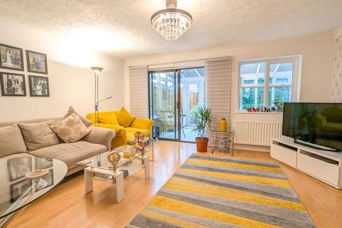 undefined, Powderham Avenue, Worcester WR4