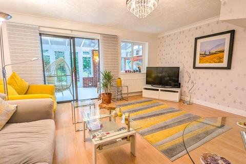 undefined, Powderham Avenue, Worcester WR4