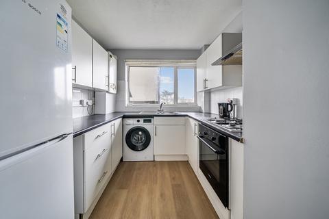 2 bedroom apartment for sale, Whitchurch Lane, Edgware