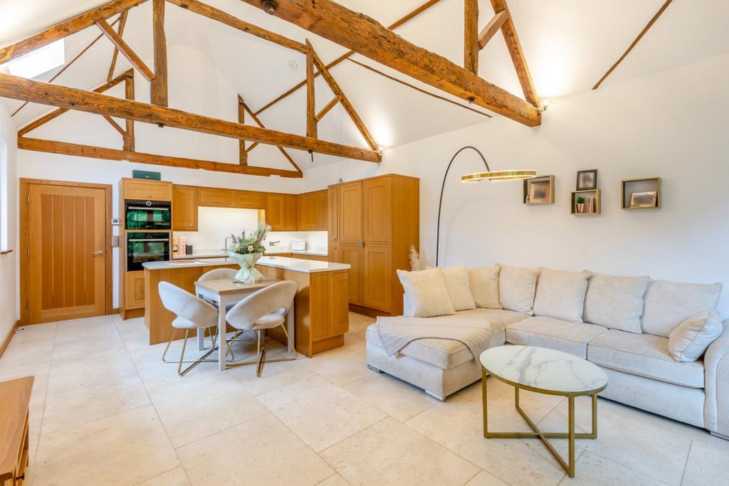 Stable Lodge