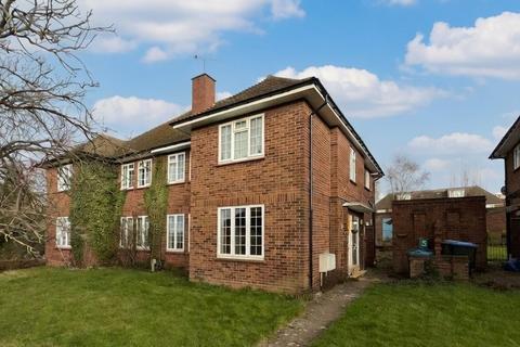 2 bedroom flat for sale, Ground Floor Flat, 4 Lea Gardens, Wembley, Middlesex, HA9 7SE