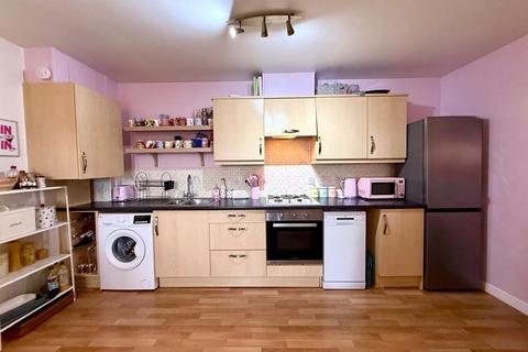 undefined, Taw Hill, Swindon SN25