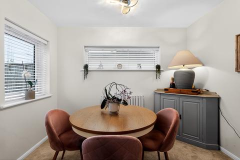 5 bedroom detached house for sale, Blofield Corner Road, Norwich, NR13