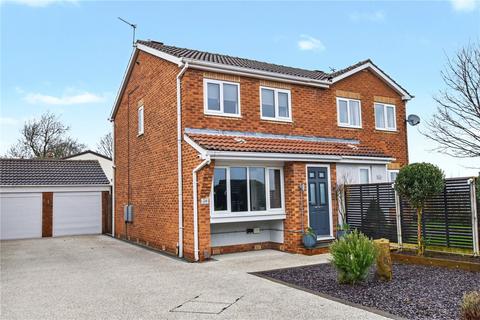 2 bedroom semi-detached house for sale, Harwill Croft, Churwell, Morley, Leeds