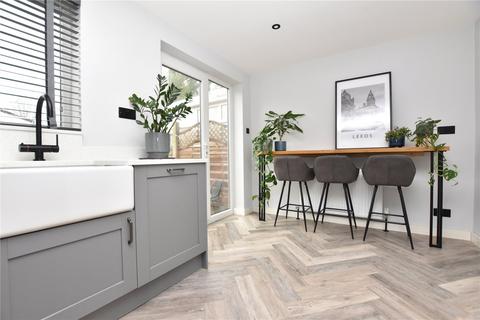 2 bedroom semi-detached house for sale, Harwill Croft, Churwell, Morley, Leeds