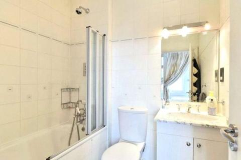 2 bedroom flat to rent, Greencroft Gardens, South Hampstead NW6