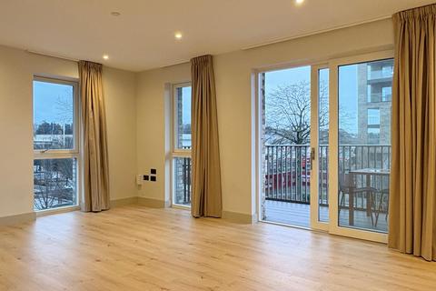2 bedroom flat to rent, Caversham Road