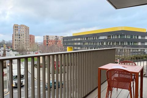 2 bedroom flat to rent, Caversham Road