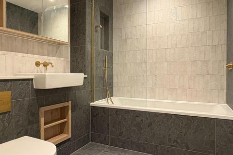 2 bedroom flat to rent, Caversham Road