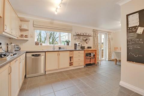 5 bedroom detached house for sale, Mines Road, Bideford, Devon, EX39