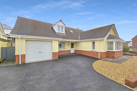 3 bedroom bungalow for sale, Trewyn Park, Holsworthy, Devon, EX22