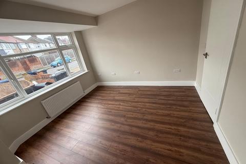 1 bedroom in a house share to rent, Room 1