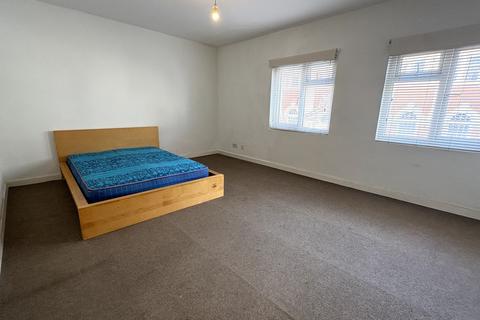 undefined, Bristol BS3