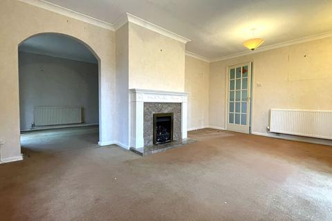 4 bedroom detached bungalow for sale, Werrington (Ref: 8730N)