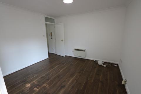 1 bedroom flat to rent, Dudley Close, Chafford Hundred