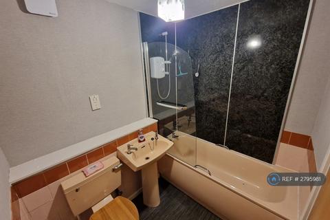 2 bedroom flat to rent, Milnpark Gardens, Glasgow, G41