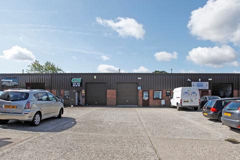 Industrial development to rent, Montrose Rd Chelmsford CM2 6TX
