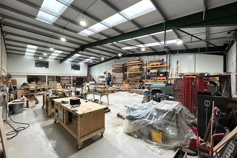 Warehouse to rent, Main Rd Great Leighs CM3 1QX