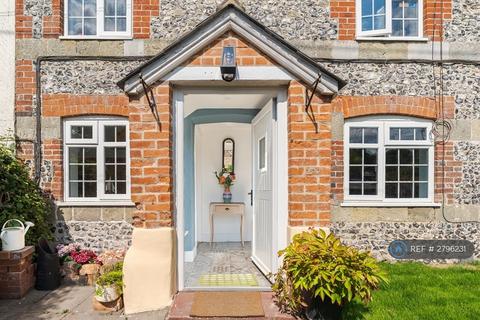4 bedroom terraced house to rent, China Lane, Blandford Forum, DT11