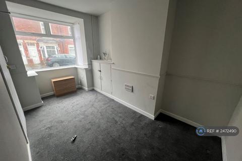 undefined, Clinton St, Worksop, S80