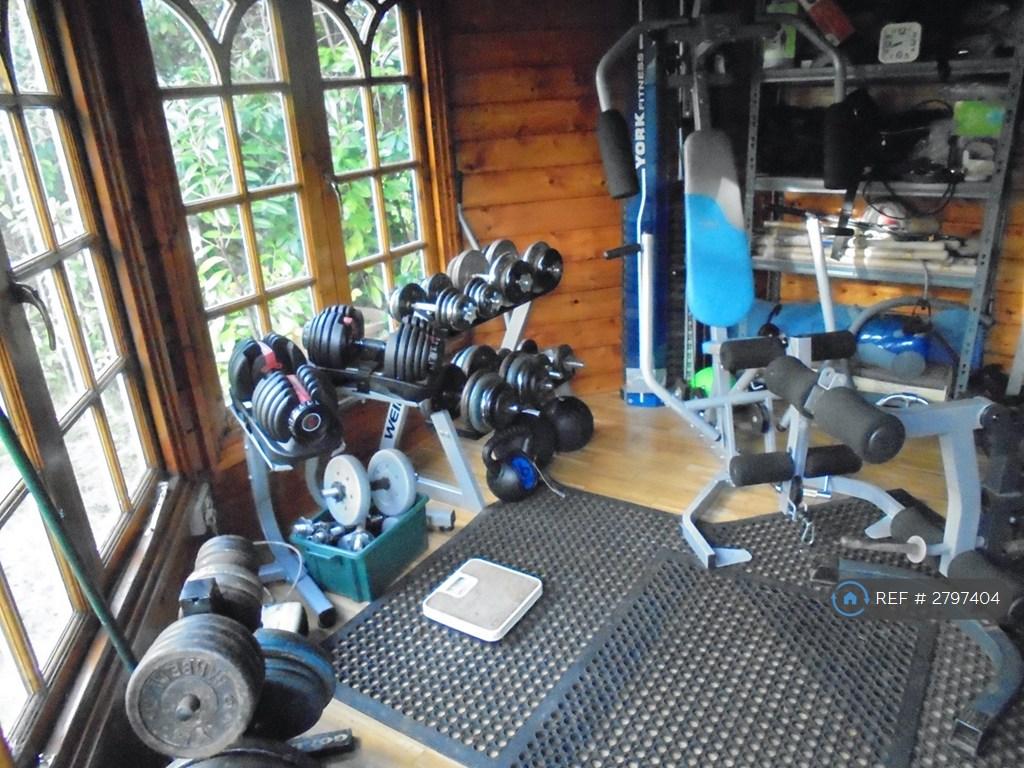 Summerhouse Gym
