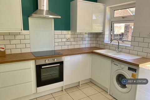 2 bedroom bungalow to rent, Sawston, Cambridge, CB22