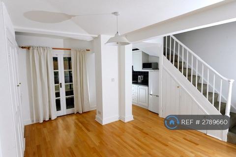 1 bedroom flat to rent, Thorne Road, London, SW8