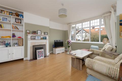 4 bedroom semi-detached house for sale, Douglas Avenue, Whitstable
