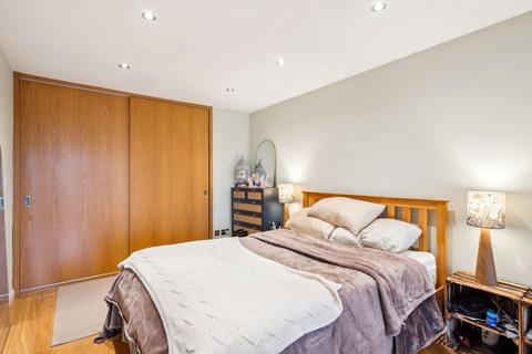 undefined, Gun Wharf, Wapping High Street, London, E1W