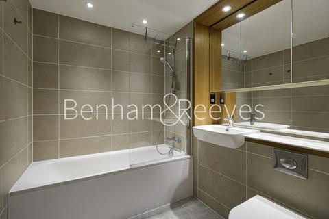 undefined, Barking Road, Canning Town E16