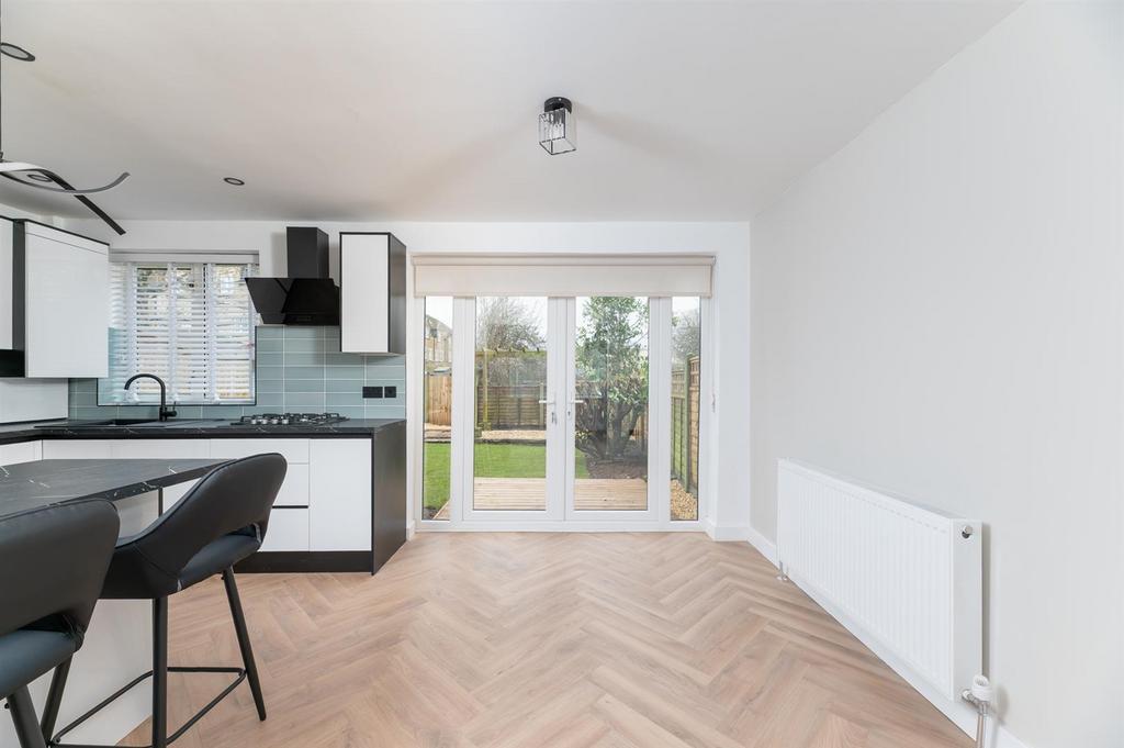 Dining Kitchen