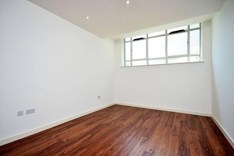 1 bedroom flat to rent, Great West Quarter, Brentford, TW8