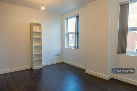 Studio to rent, Dovercastle, Nottingham, NG7