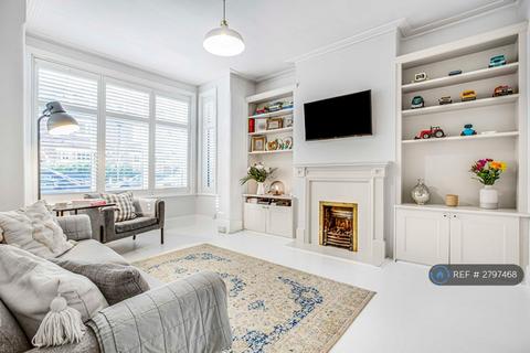 2 bedroom maisonette to rent, Cowley Road, London, SW14