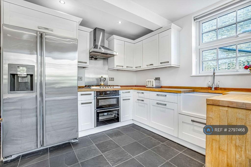 Shaker Style Kitchen