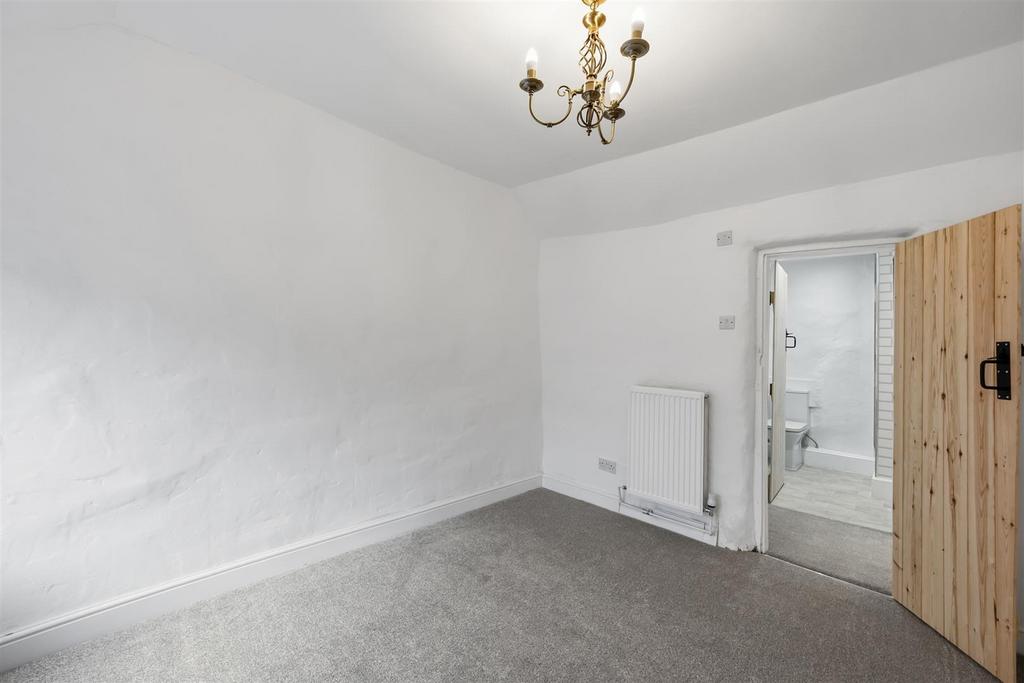 Bedroom to bathroom.jpg