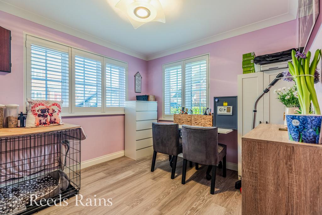 Dining/Sitting Room