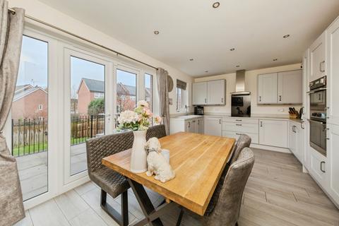 undefined, Whitebeam Close, Cheshire CW12