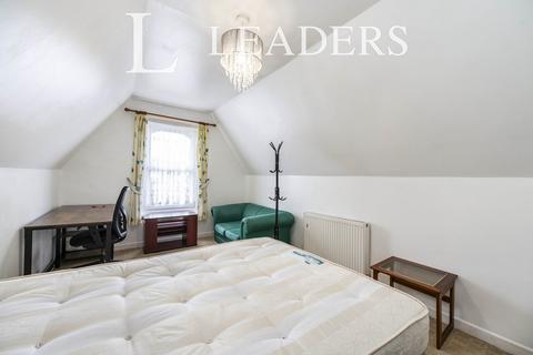 1 bedroom flat to rent, Albany Road, Southsea, PO5